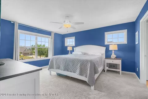 Bedroom - 11760 Claridge Dr, Dewitt, MI 48820 photo 3 of 4