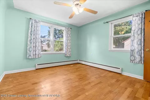Bedroom - 4520 Monroe St, Holt, MI 48842 photo 1 of 7