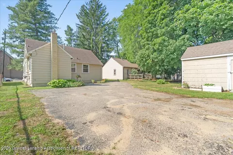 Exterior - 4520 Monroe St, Holt, MI 48842 photo 6 of 11