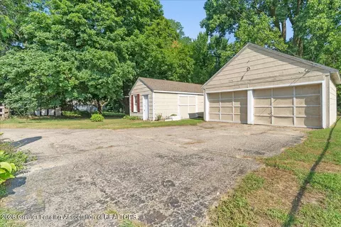 Exterior - 4520 Monroe St, Holt, MI 48842 photo 7 of 11