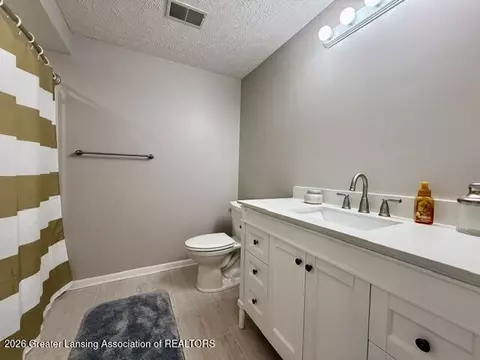 Bath - 15123 Classic Dr #49, Bath, MI 48808 photo 3 of 4