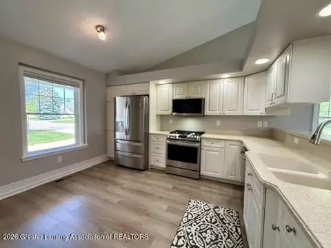 Kitchen - 15123 Classic Dr #49, Bath, MI 48808 photo 1 of 1