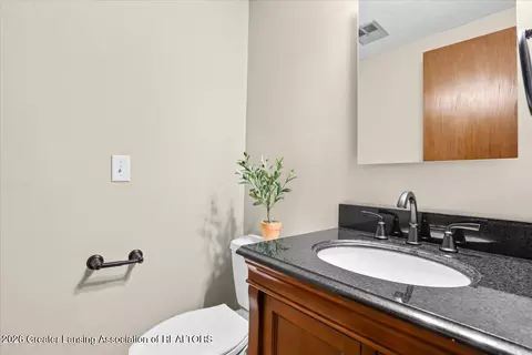 Bath - 1829 Crest St, Haslett, MI 48840 photo 1 of 2