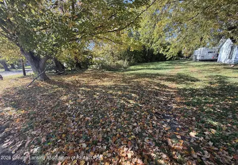 644 S Matteson St, Bronson, MI 49028 photo 3