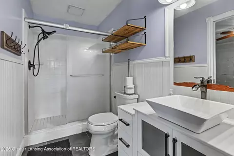 Bath - 5490 W Howe Rd, Dewitt, MI 48820 photo 2 of 2