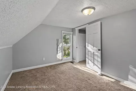 Bedroom - 5490 W Howe Rd, Dewitt, MI 48820 photo 3 of 5