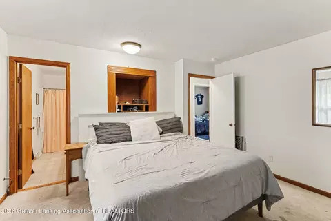 Bedroom - 471 Windrock Ln, Dimondale, MI 48821 photo 4 of 8
