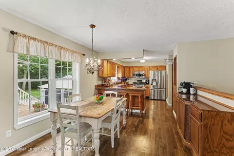 Dining - 471 Windrock Ln, Dimondale, MI 48821 photo 1 of 3