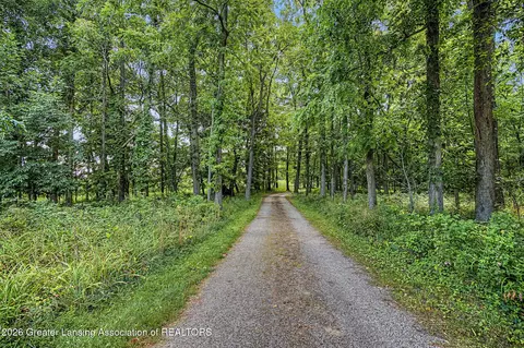 Entry Way - 10490 W Clark Rd, Eagle, MI 48822 photo 3 of 3