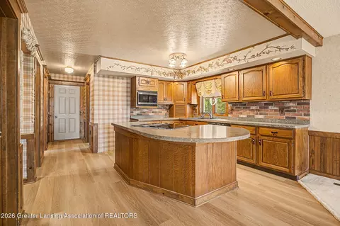 Kitchen - 10490 W Clark Rd, Eagle, MI 48822 photo 1 of 4