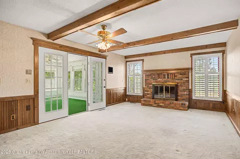 Living - 10490 W Clark Rd, Eagle, MI 48822 photo 1 of 2