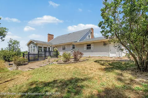 Exterior - 10490 W Clark Rd, Eagle, MI 48822 photo 5 of 6