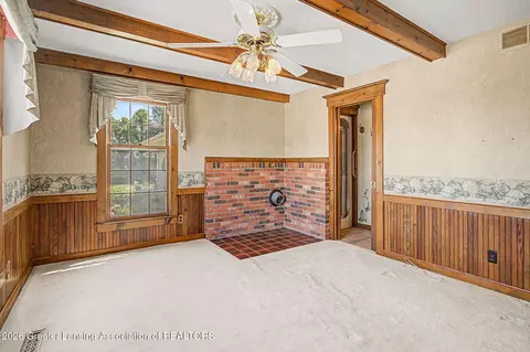 Living - 10490 W Clark Rd, Eagle, MI 48822 photo 2 of 2