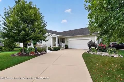 Exterior - 4185 Hamlet Cv, Bath, MI 48808 photo 1 of 4