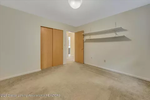 Bedroom - 6150 Valley Trl, Dimondale, MI 48821 photo 4 of 6
