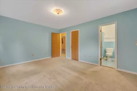 Bedroom - 6150 Valley Trl, Dimondale, MI 48821 photo 2 of 6