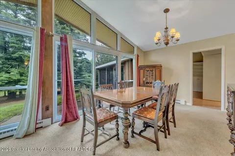 Dining - 6150 Valley Trl, Dimondale, MI 48821 photo 2 of 2