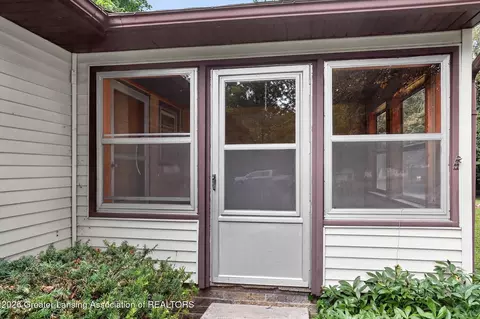 Exterior - 9207 W Herbison Rd, Eagle, MI 48822 photo 3 of 8