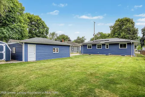 Exterior - 427 Bates, Jackson, MI 49202 photo 5 of 6