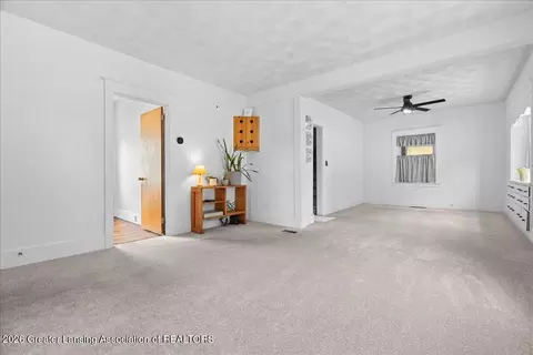 Living - 321 E Thomas St, Lansing, MI 48906 photo 1 of 3