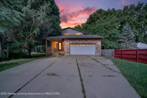 5855 Edson St, Haslett, MI 48840