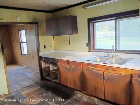 3644 Hoyer Rd, Jackson, MI 49201 photo 3