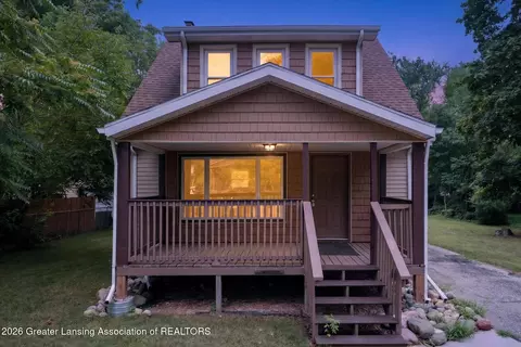 1115 Regent St, Lansing, MI 48912