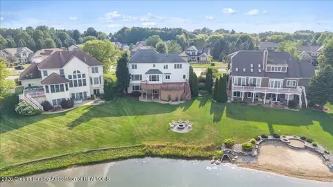 View/Area - 12935 Paradise Dr, Dewitt, MI 48820 photo 6 of 9