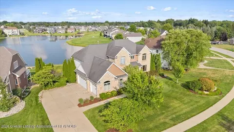 View/Area - 12935 Paradise Dr, Dewitt, MI 48820 photo 3 of 9