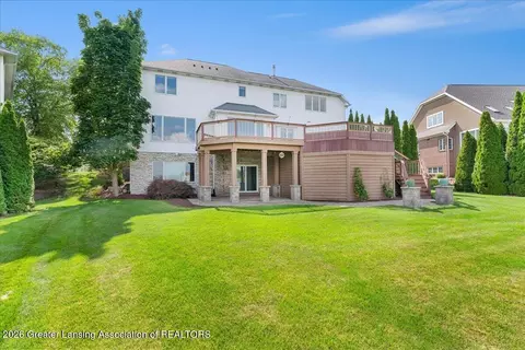 Exterior - 12935 Paradise Dr, Dewitt, MI 48820 photo 4 of 12