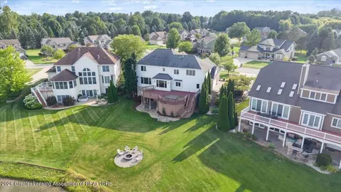 View/Area - 12935 Paradise Dr, Dewitt, MI 48820 photo 7 of 9