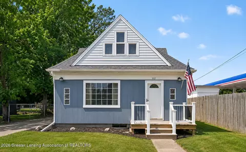 112 Pearl St, Charlotte, MI 48813