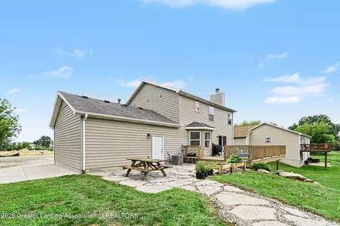 Exterior - 708 W Windward Way, Perry, MI 48872 photo 3 of 7
