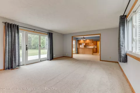 Living - 4115 W Howe Rd, Dewitt, MI 48820 photo 5 of 7
