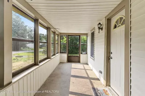 Exterior - 309 Burgess St, Lyons, MI 48851 photo 3 of 8