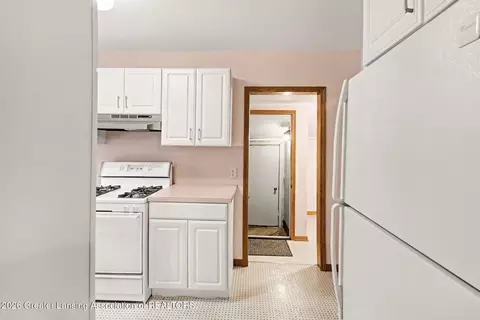 Entry Way - 309 Burgess St, Lyons, MI 48851 photo 1 of 1
