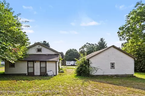 Exterior - 309 Burgess St, Lyons, MI 48851 photo 7 of 8