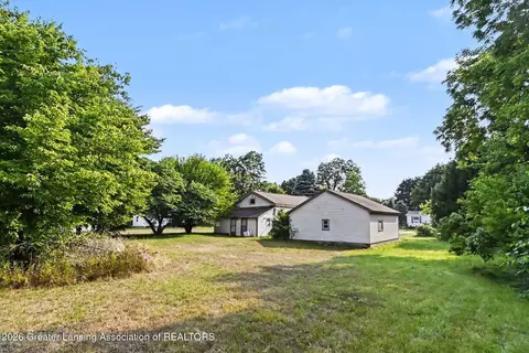 Exterior - 309 Burgess St, Lyons, MI 48851 photo 6 of 8
