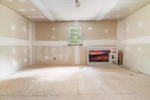 Bedroom - 10222 Red Bud Dr, Haslett, MI 48840 photo 1 of 6