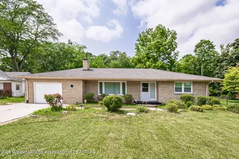 5195 E Brookfield Dr, East Lansing, MI 48823