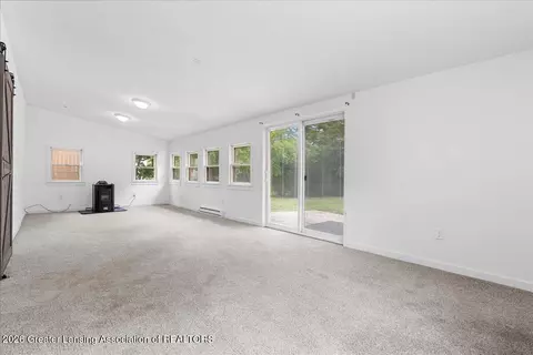 Living - 314 N Logan St, Dewitt, MI 48820 photo 5 of 5