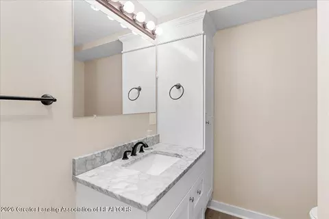 Bath - 314 N Logan St, Dewitt, MI 48820 photo 2 of 3