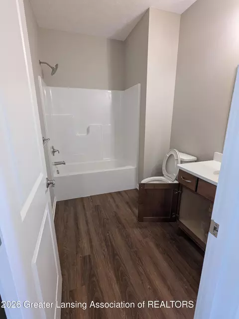14080 Pristine Ct, Dewitt, MI 48820 photo 3