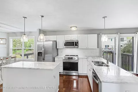 Kitchen - 5521 Jessael Dr, Bath, MI 48808 photo 3 of 3