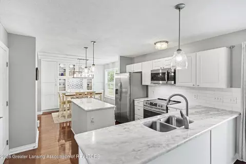 Kitchen - 5521 Jessael Dr, Bath, MI 48808 photo 2 of 3