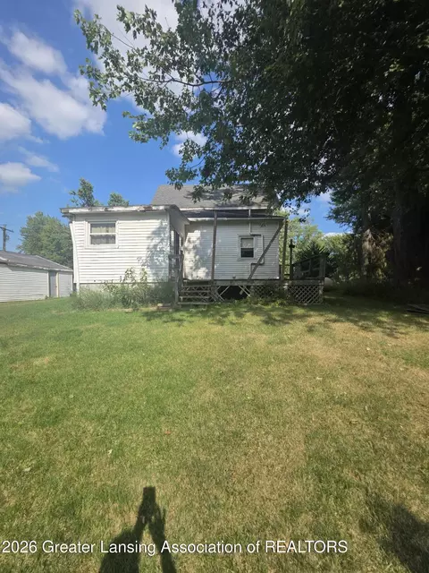 Exterior - 8563 Benton Rd, Grand Ledge, MI 48837 photo 2 of 3