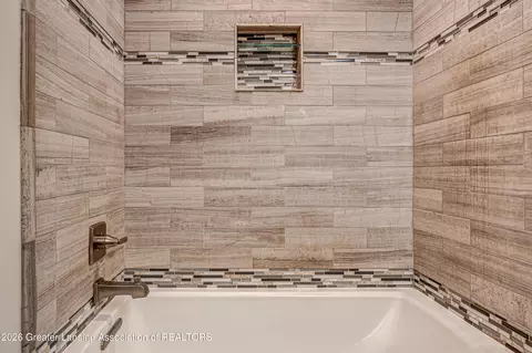Bath - 1101 Northcrest Rd, Lansing, MI 48906 photo 2 of 2