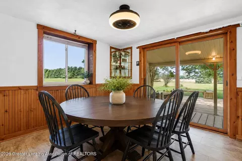 Dining - 1189 E Maple Rapids Rd, Saint Johns, MI 48879 photo 1 of 2