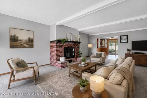Living - 1189 E Maple Rapids Rd, Saint Johns, MI 48879 photo 1 of 3