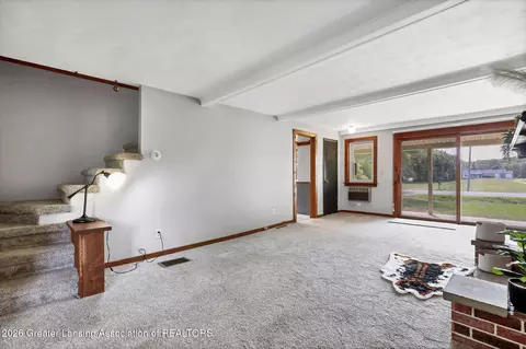 Living - 1189 E Maple Rapids Rd, Saint Johns, MI 48879 photo 3 of 3